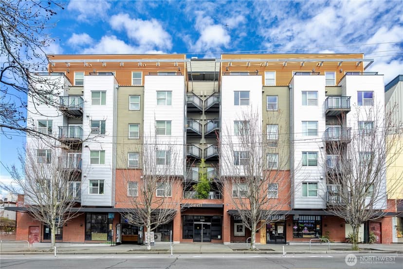 Property photo for 1026 NE 65th Street #418, Seattle