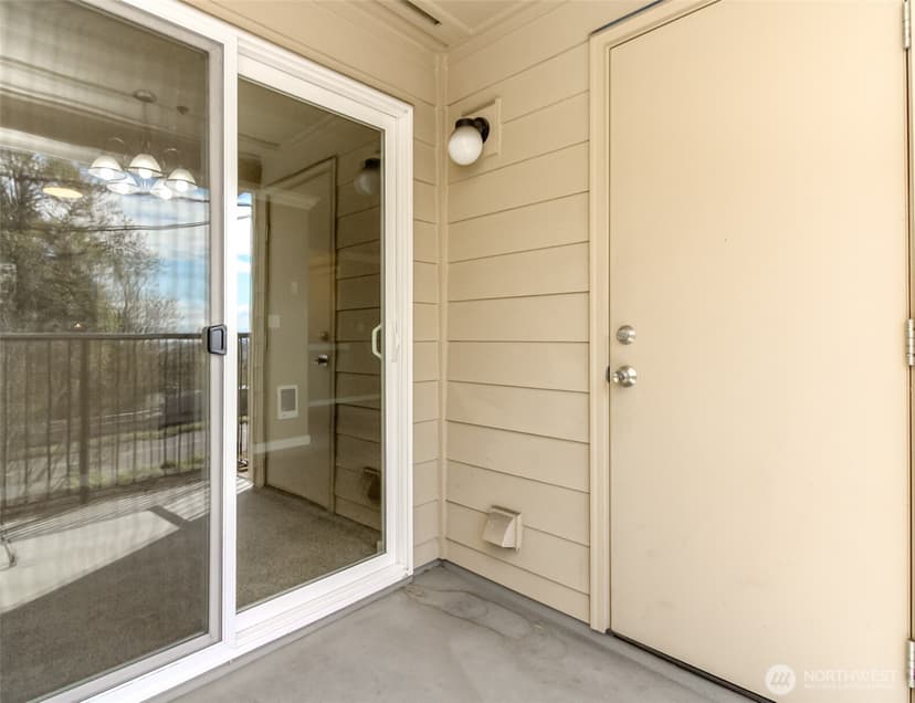 Property photo for 28311 18th Avenue S #A-202, Federal Way photo 23