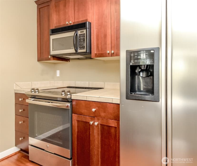 Property photo for 28311 18th Avenue S #A-202, Federal Way photo 13