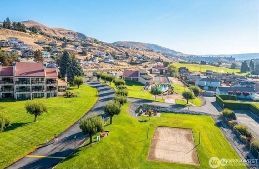 Property photo for 100 Lake Chelan Shores Drive #18-9, Chelan photo 35