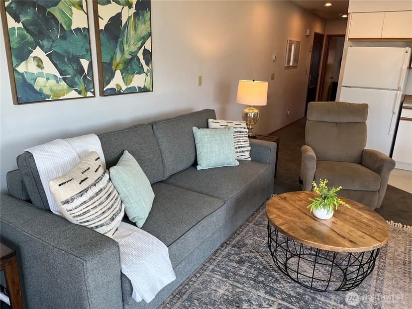Property photo for 100 Lake Chelan Shores Drive #18-9, Chelan photo 8