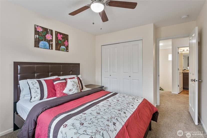 Property photo for 12516 SE 279th Place, Kent photo 18