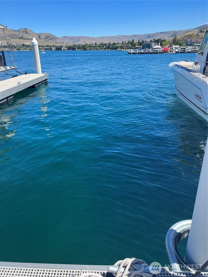 Property photo for 1350 W Woodin Avenue #F8, Chelan photo 4
