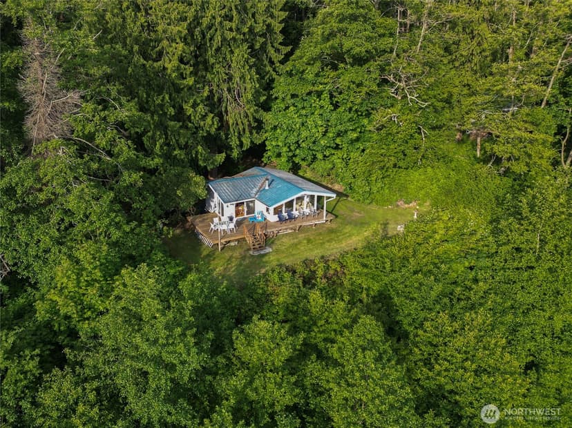 Property photo for 36 K Beach Way, Hat Island photo 6