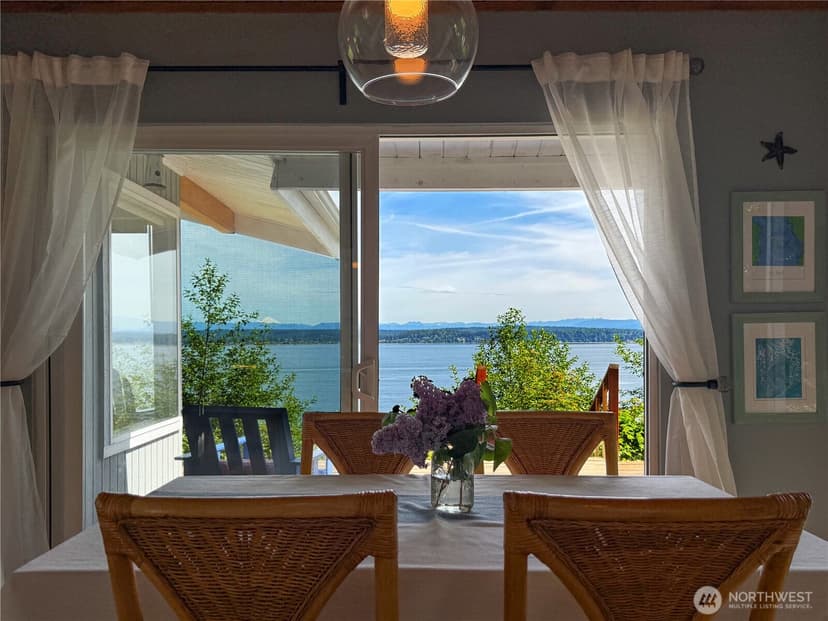 Property photo for 36 K Beach Way, Hat Island photo 4