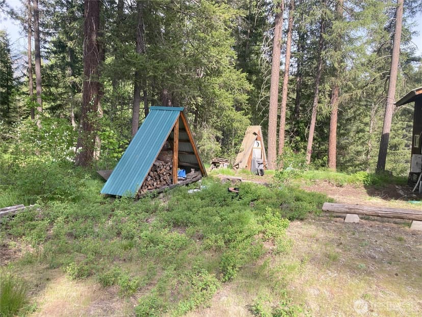 Property photo for 2512 Kinnikinnick Drive, Leavenworth photo 14