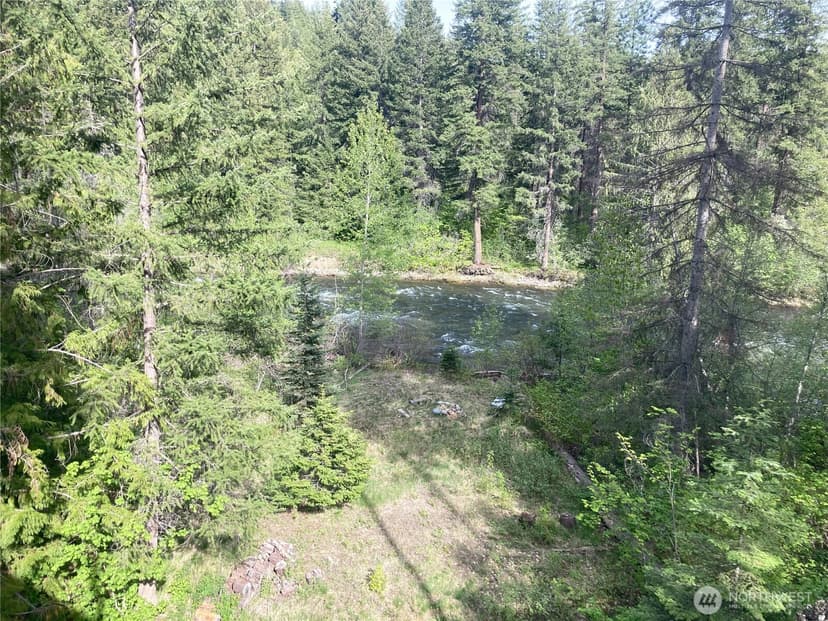Property photo for 2512 Kinnikinnick Drive, Leavenworth photo 17