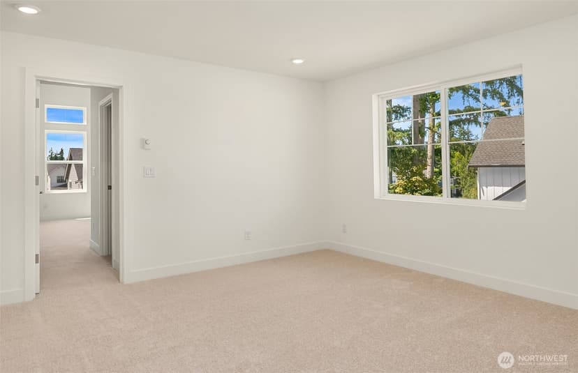 Property photo for 20341 90th Drive NE #F, Bothell photo 14