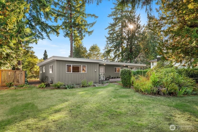 Property photo for 2965 74 Avenue SE, Mercer Island photo 3