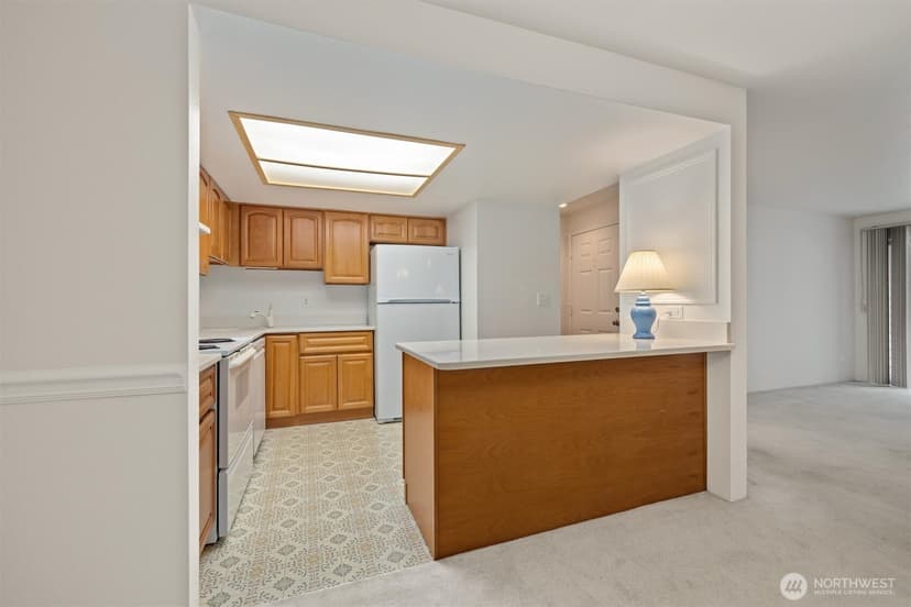 Property photo for 4106 Factoria Boulevard SE #216, Bellevue photo 12