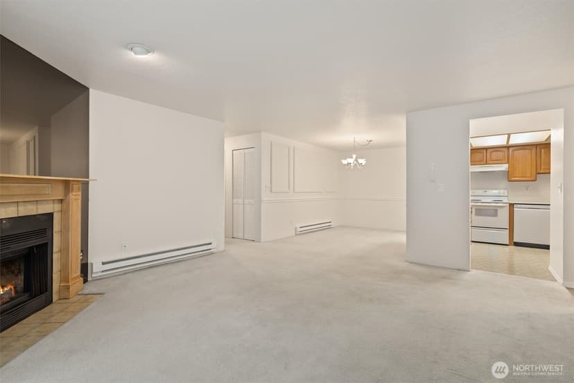 Property photo for 4106 Factoria Boulevard SE #216, Bellevue photo 9