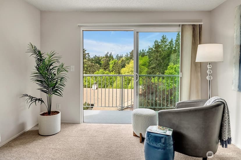 Property photo for 1220 SW 132nd Lane #523, Burien photo 6