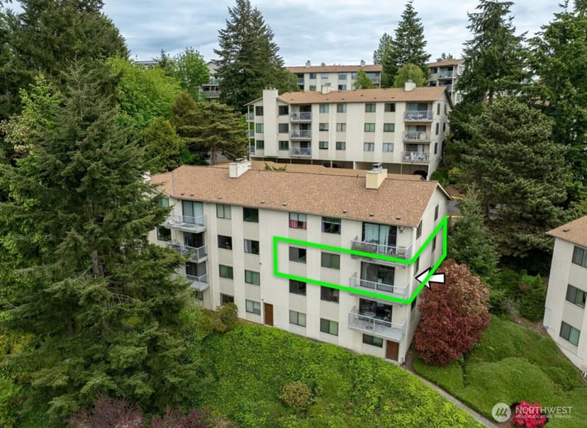 Property photo for 1220 SW 132nd Lane #523, Burien photo 2