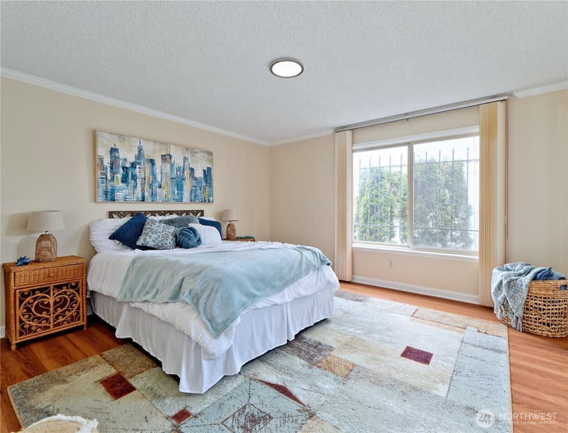 Property photo for 2219 13th Avenue W #1, Seattle photo 8
