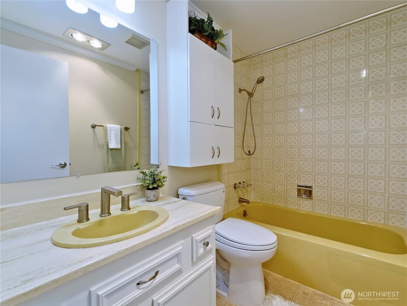 Property photo for 2219 13th Avenue W #1, Seattle photo 12