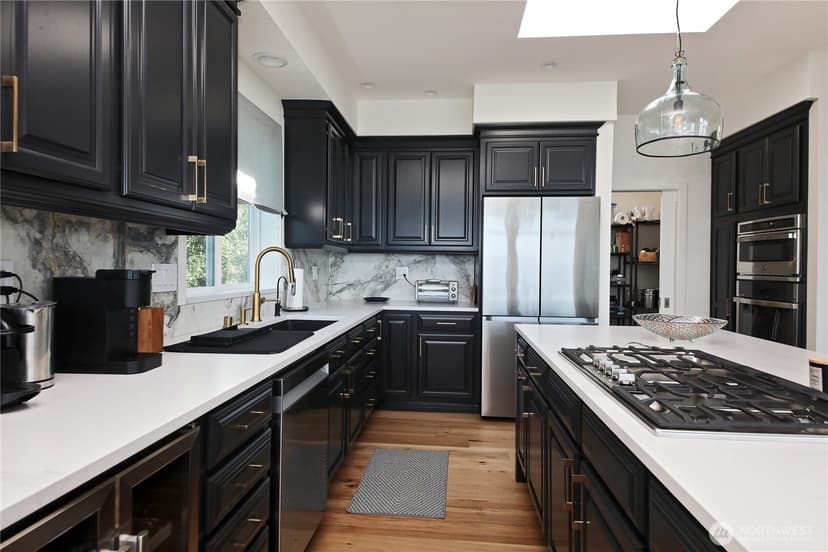 Property photo for 3139 Saratoga Road, Langley photo 15