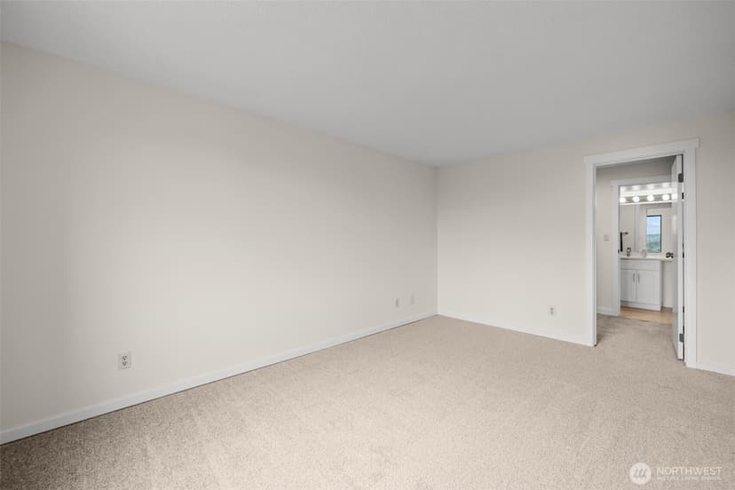 Property photo for 3425 Colby Avenue #502, Everett photo 15