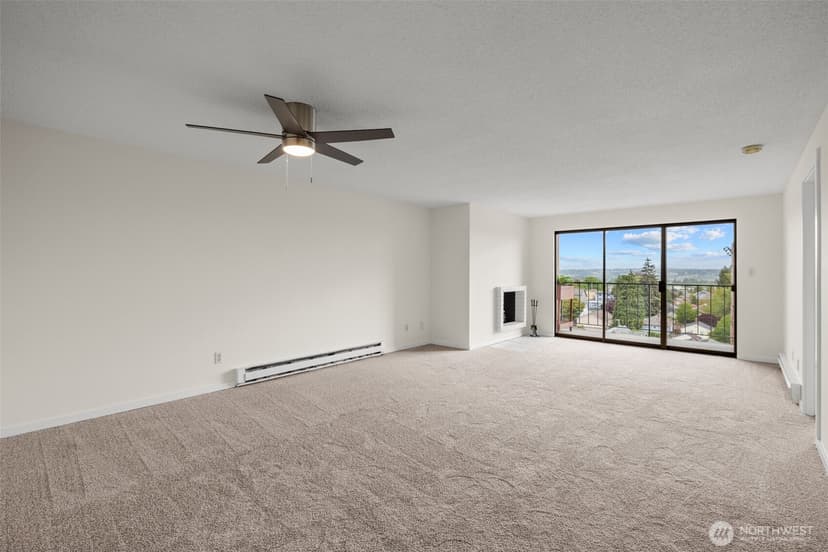 Property photo for 3425 Colby Avenue #502, Everett photo 9