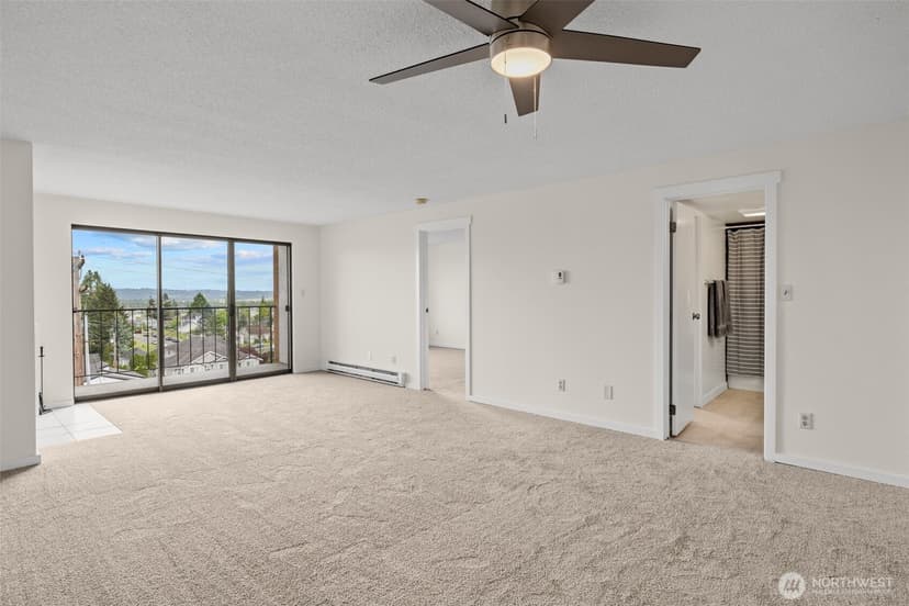 Property photo for 3425 Colby Avenue #502, Everett photo 11