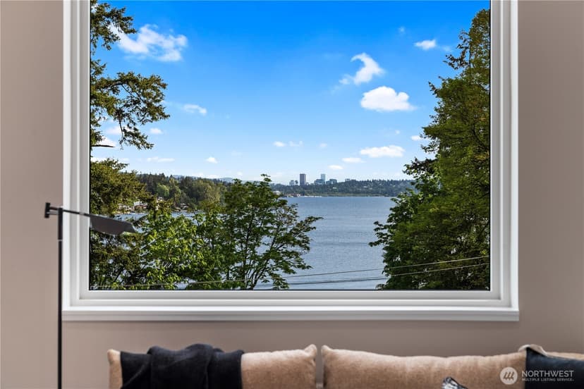 Property photo for 8814 NE Juanita Drive, Kirkland photo 33