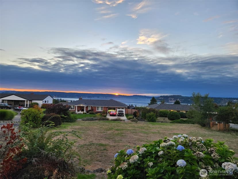 Property photo for 1260 S Karl Johan Avenue, Tacoma photo 40