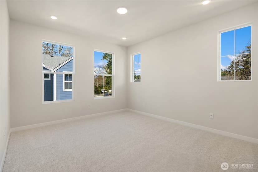 Property photo for 4221 McKinley Lot 33 Avenue, Carnation photo 14