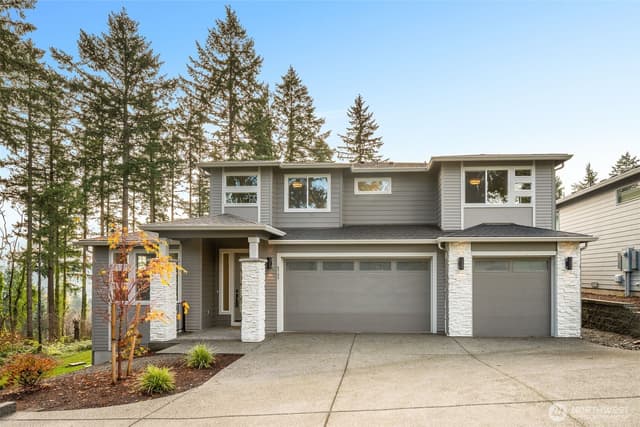 Property photo for 6708 6th Street E, Fife photo 2