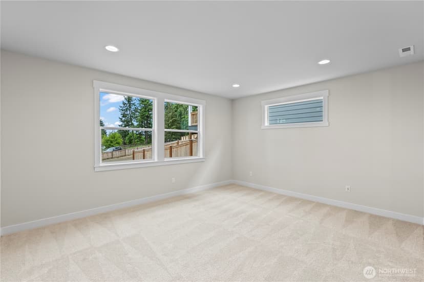 Property photo for 6708 6th Street E, Fife photo 21
