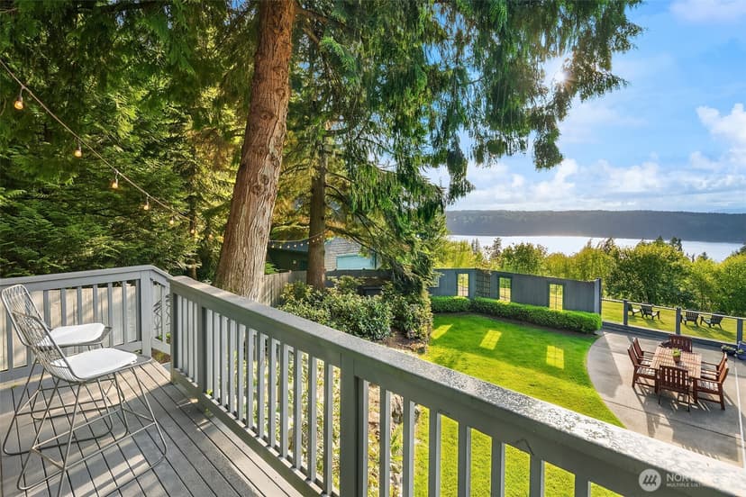 Property photo for 18005 Thorsen Road SW, Vashon photo 17