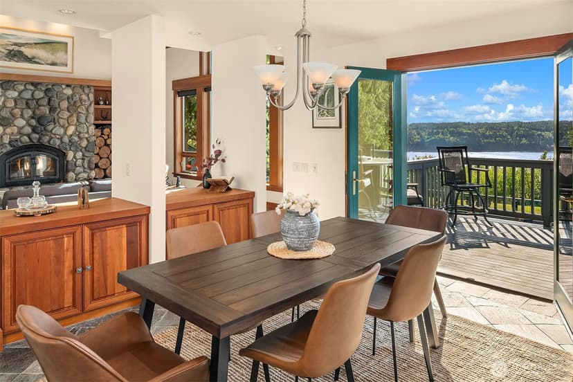 Property photo for 18005 Thorsen Road SW, Vashon photo 11