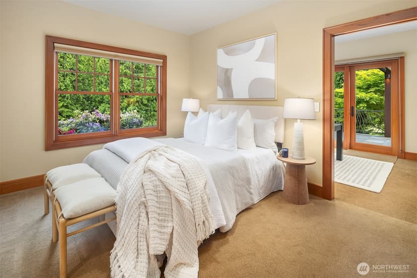 Property photo for 26970 SE Old Black Nugget Road, Issaquah photo 17