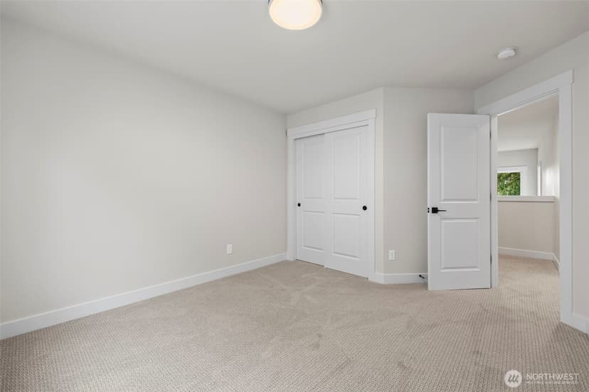 Property photo for 11210 79th Avenue Ct SW, Lakewood photo 31