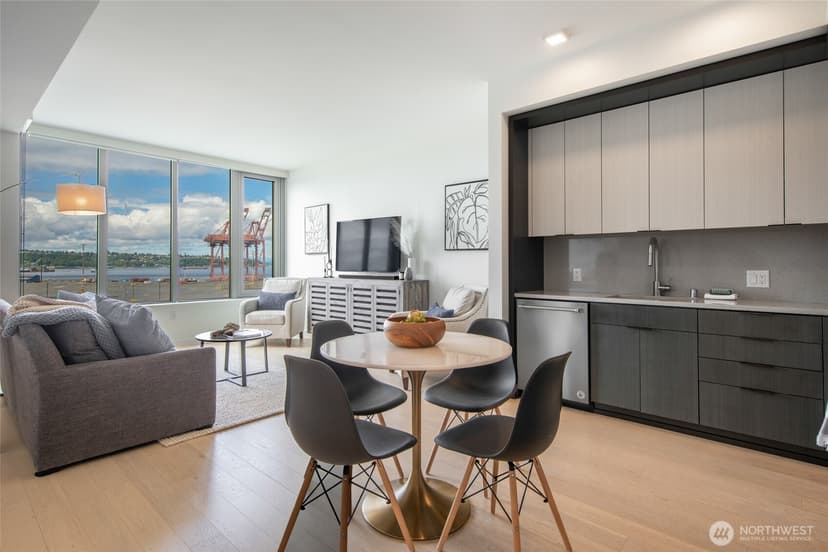 Property photo for 590 1st Avenue S #703, Seattle photo 9