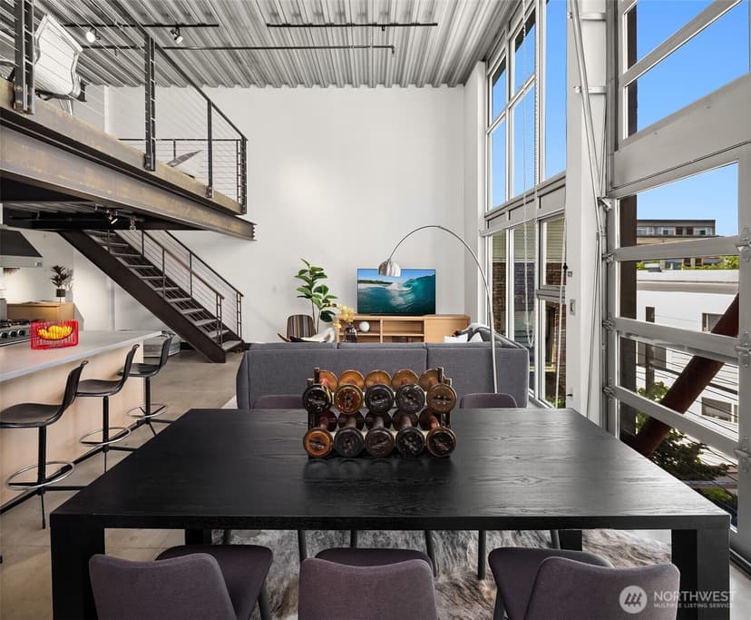 Property photo for 1310 E Union Street #401, Seattle photo 9