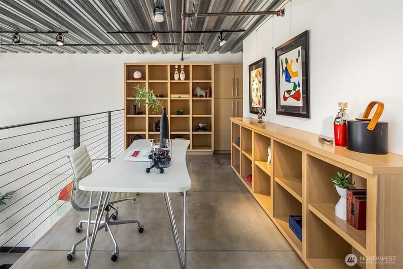 Property photo for 1310 E Union Street #401, Seattle photo 24