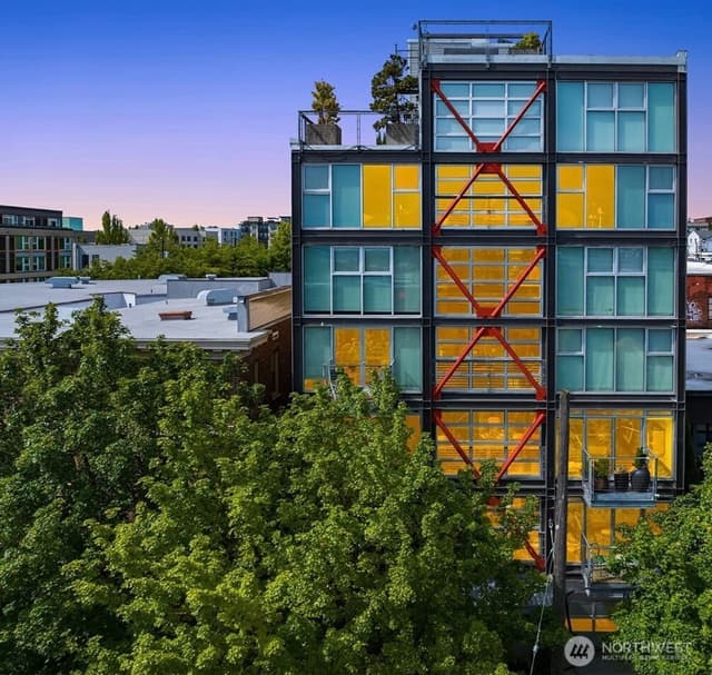 Property photo for 1310 E Union Street #401, Seattle