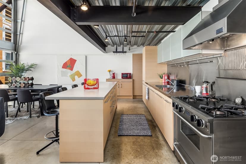 Property photo for 1310 E Union Street #401, Seattle photo 7