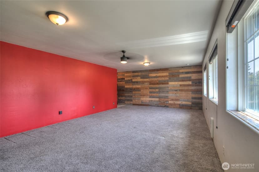 Property photo for 872 Albion Avenue SE, Ocean Shores photo 27
