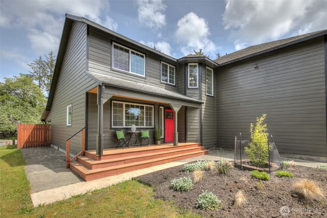Property photo for 872 Albion Avenue SE, Ocean Shores photo 3