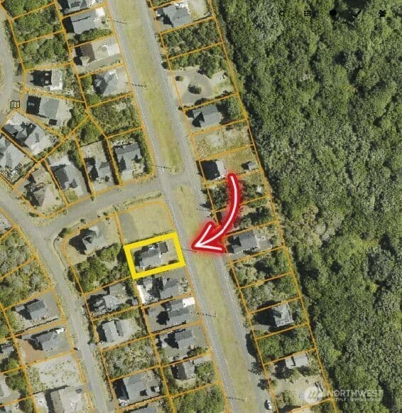 Property photo for 1249 E Ocean Shores Boulevard SW, Ocean Shores photo 31