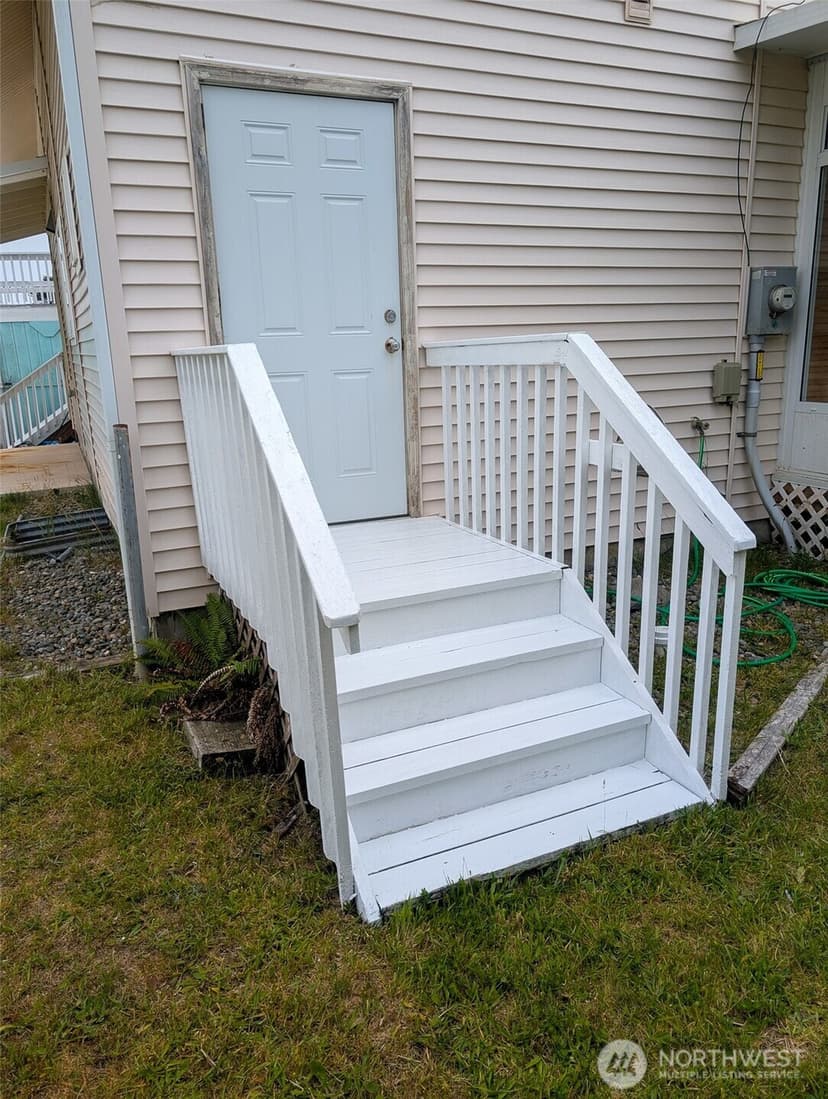 Property photo for 1249 E Ocean Shores Boulevard SW, Ocean Shores photo 27