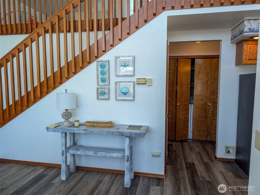 Property photo for 1249 E Ocean Shores Boulevard SW, Ocean Shores photo 11