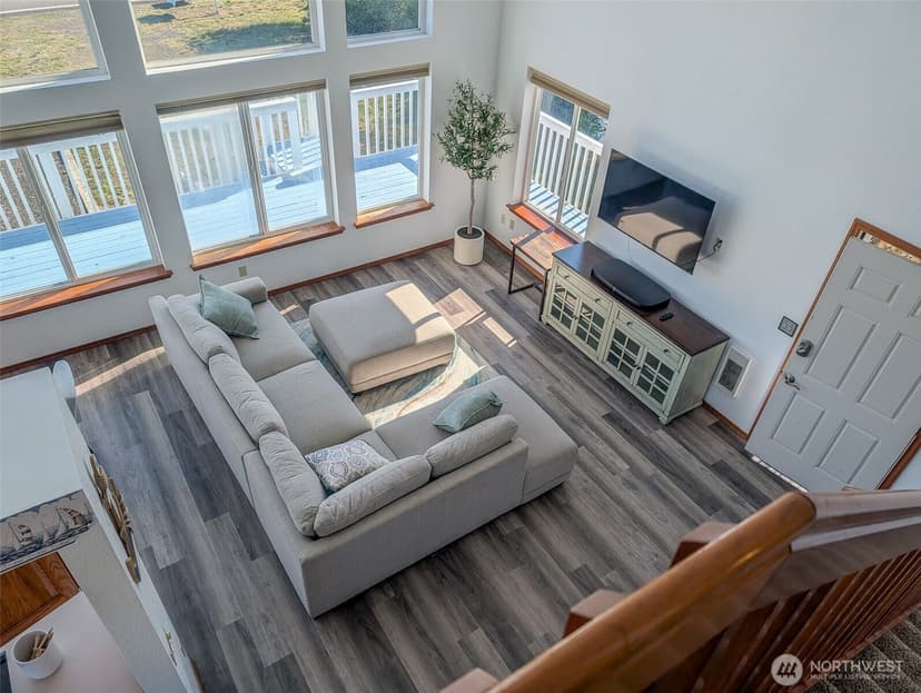 Property photo for 1249 E Ocean Shores Boulevard SW, Ocean Shores photo 10
