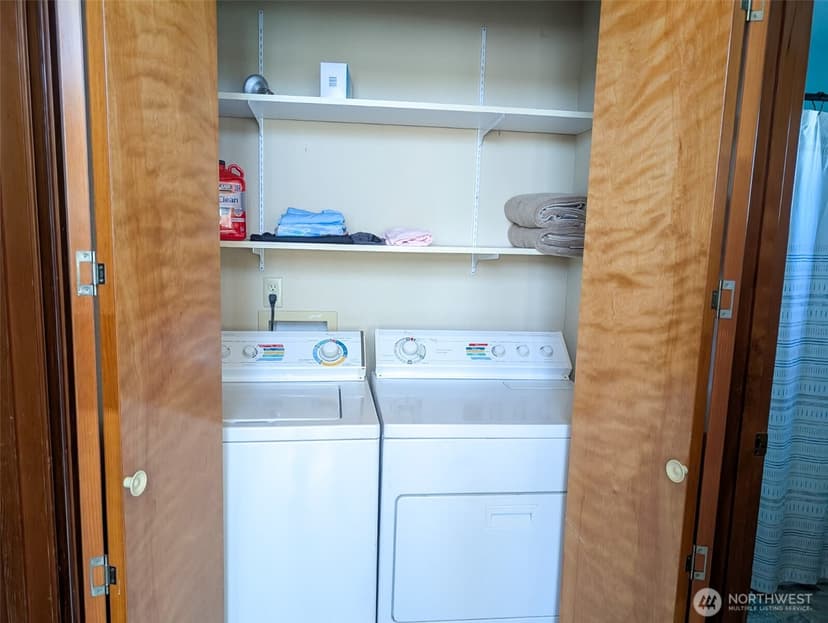 Property photo for 1249 E Ocean Shores Boulevard SW, Ocean Shores photo 26