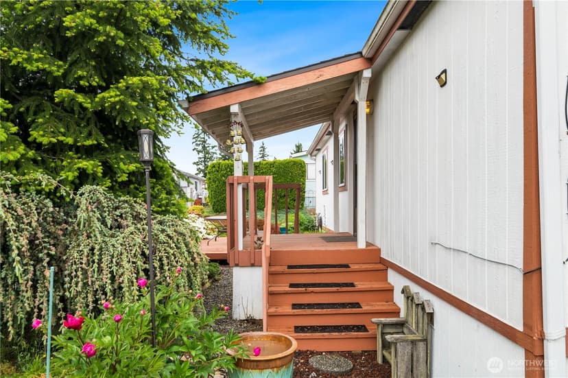 Property photo for 1427 100th Street SW #145, Everett photo 2