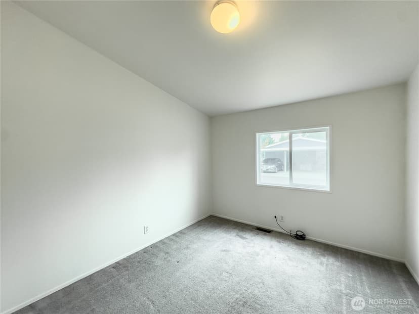 Property photo for 514 105th Street Ct E, Tacoma photo 29