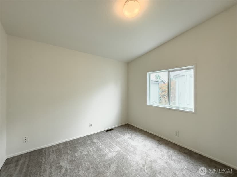 Property photo for 514 105th Street Ct E, Tacoma photo 27