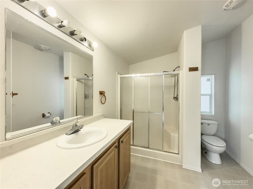 Property photo for 514 105th Street Ct E, Tacoma photo 25