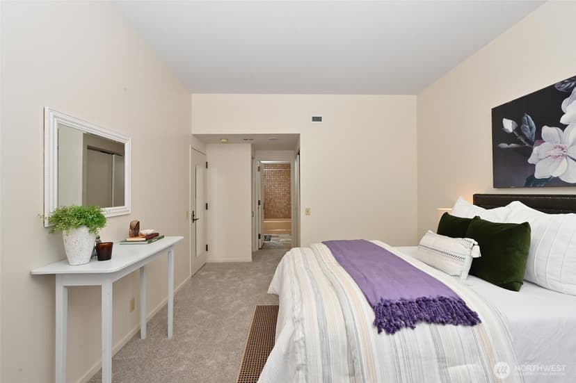 Property photo for 1301 Spring Street #17A, Seattle photo 13