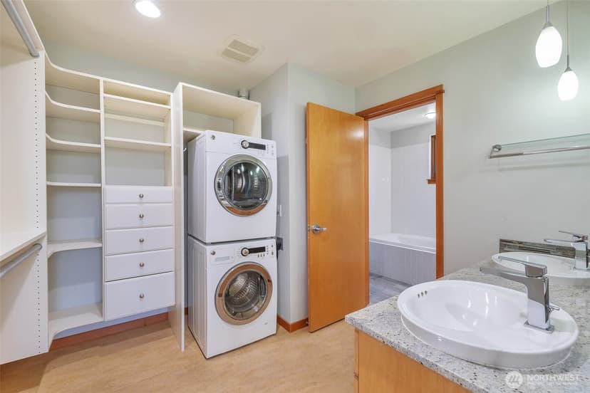 Property photo for 410 6th Avenue, Tacoma photo 12
